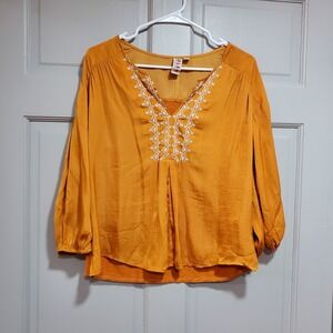 Dolan Embroidered Boho Peasant Top Size Small Mustard V-neck Blouse elastic cuff